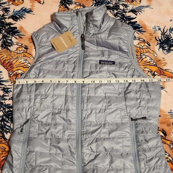 NWT Patagonia Women's Nano Puff Vest in Thermal Blue - M - Picture 6 of 8